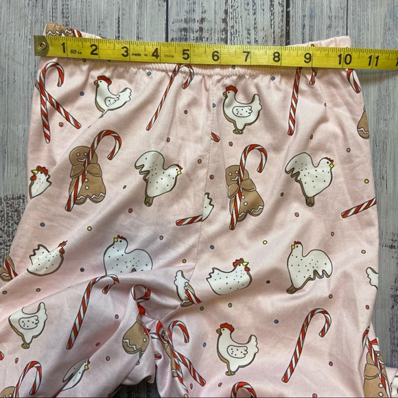 Bella+Canvas Fluffylayers Gingerbread Pajama Set. Size Small. - Picture 9 of 14